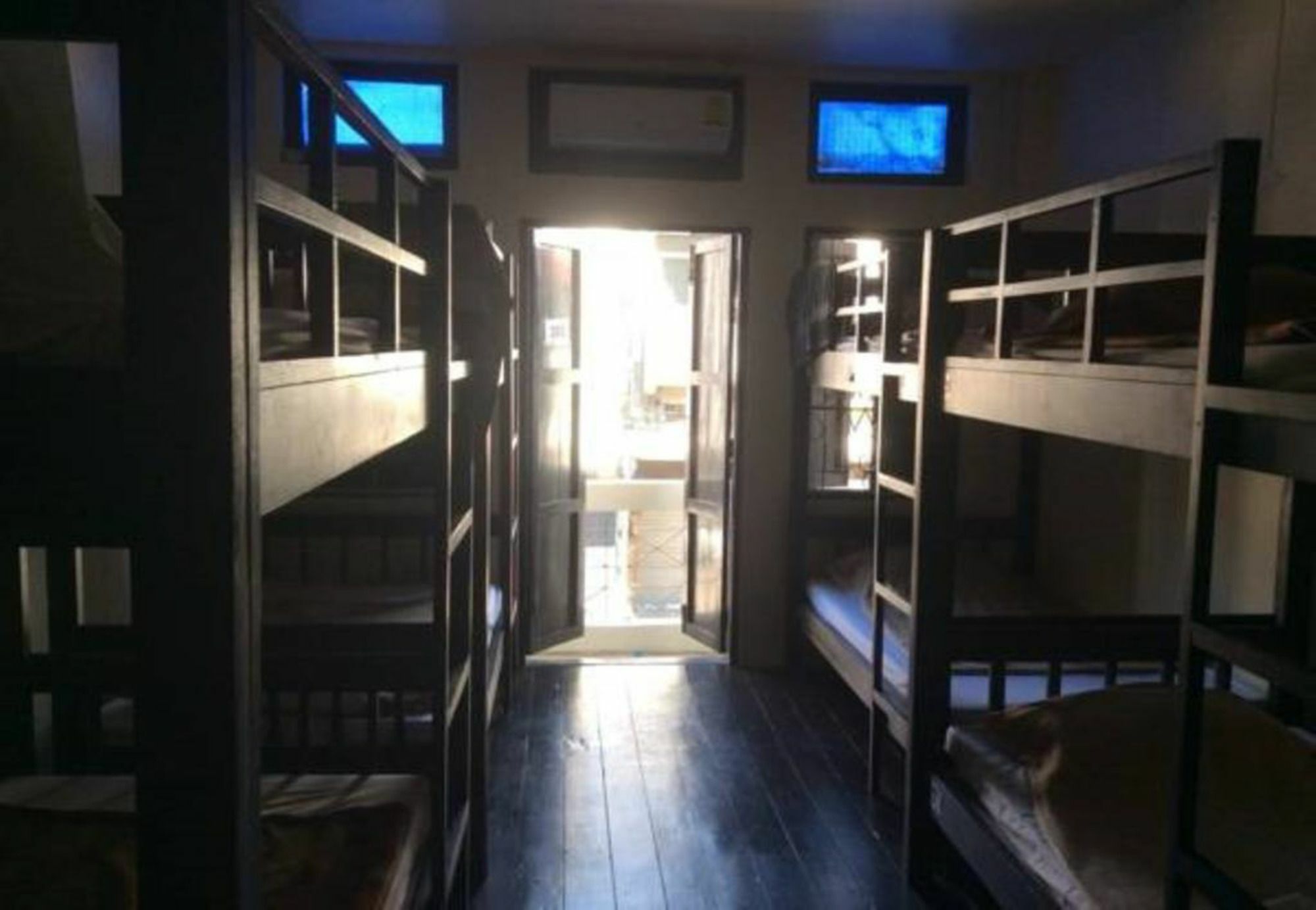 Thapae Backpackers Hostel (Adults Only) Chiang Mai Esterno foto